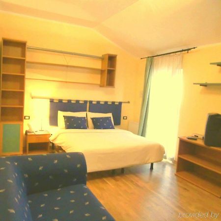 Central Hotel Tiepolo Praga Habitación foto