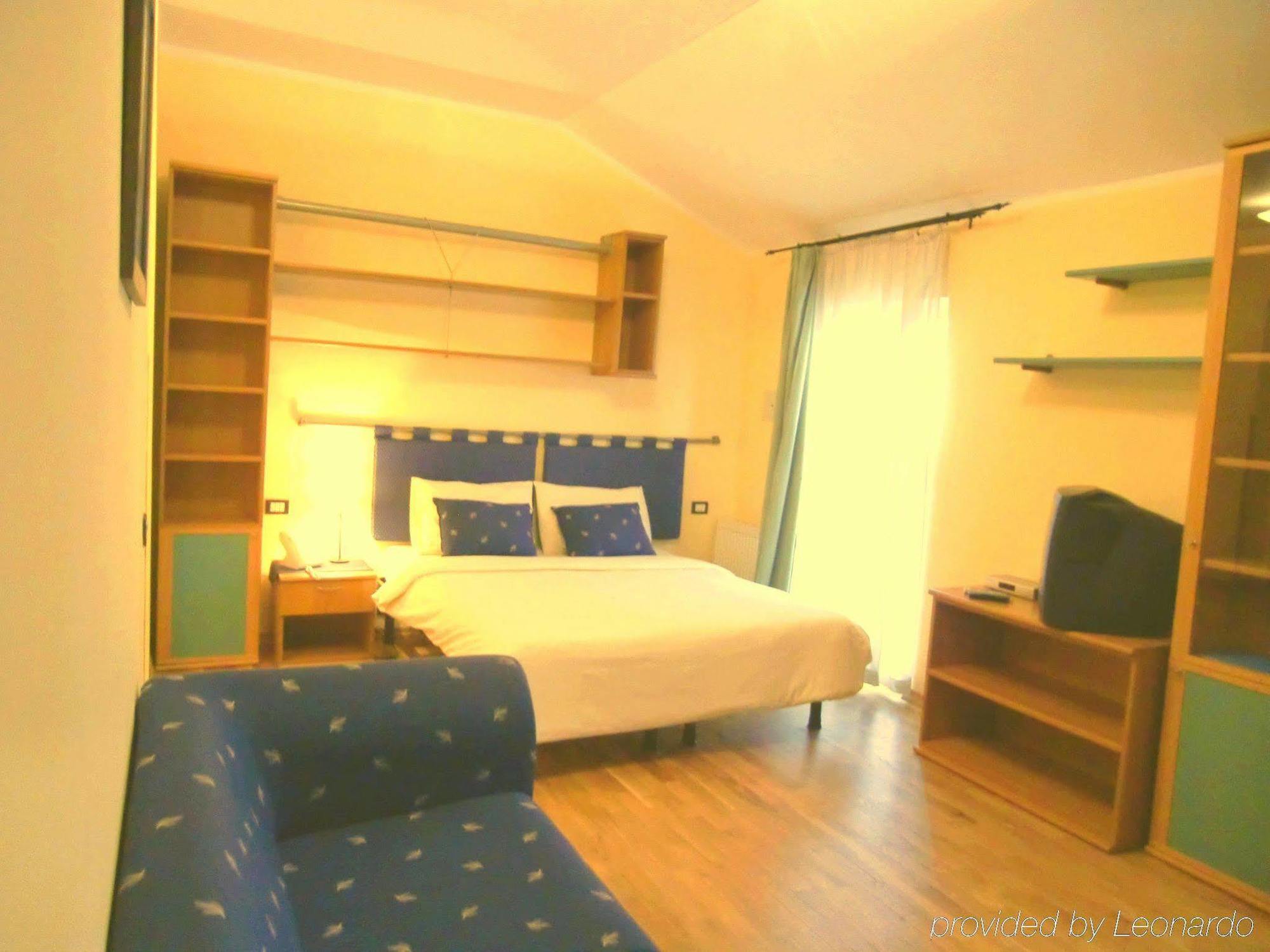 Central Hotel Tiepolo Praga Habitación foto